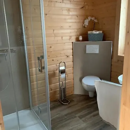 Ferienblockhaus 1 Hoelle * Neudrossenfeld